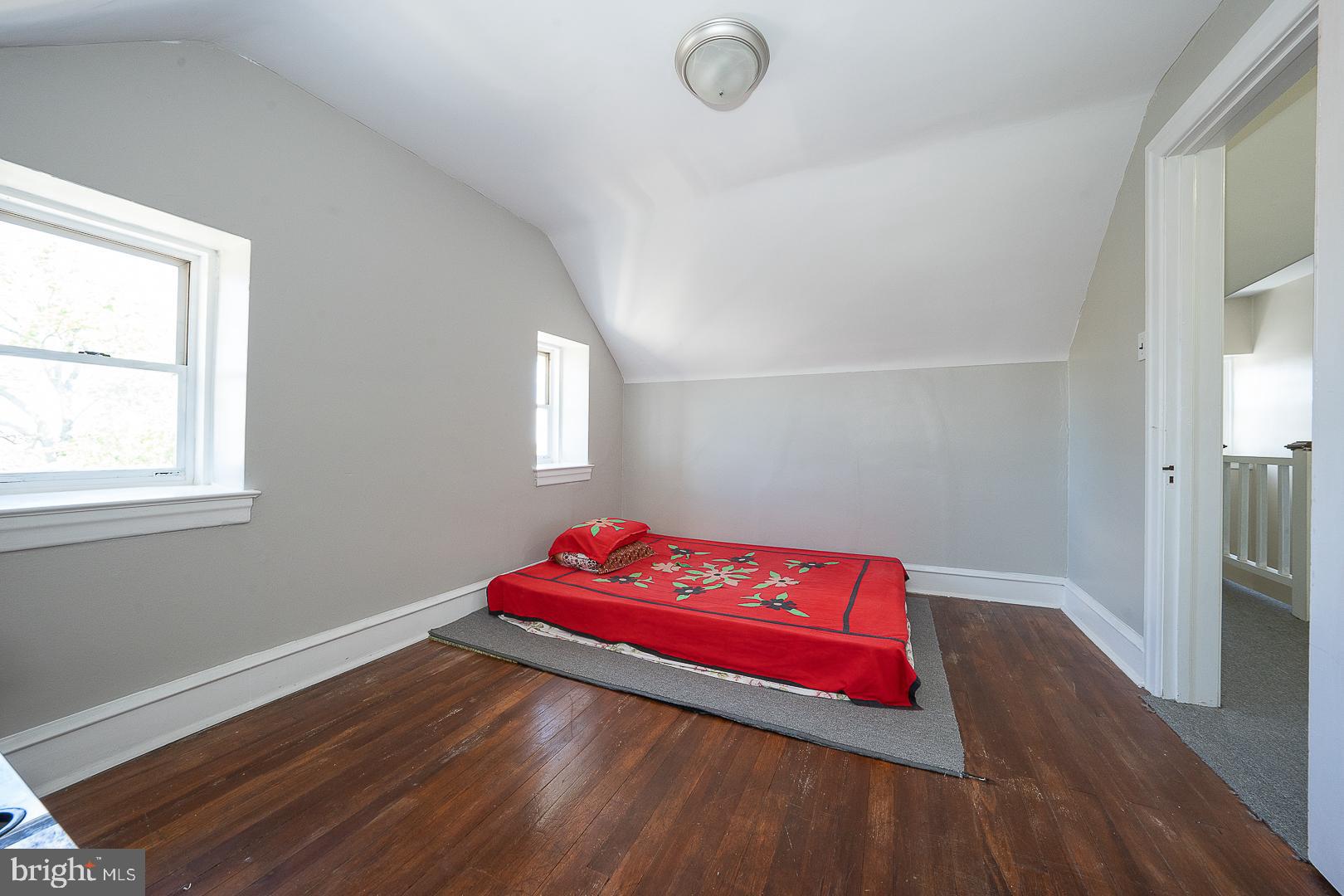 7230 Hilltop Road Upper Darby, PA 19082 - Photo 65 of 98