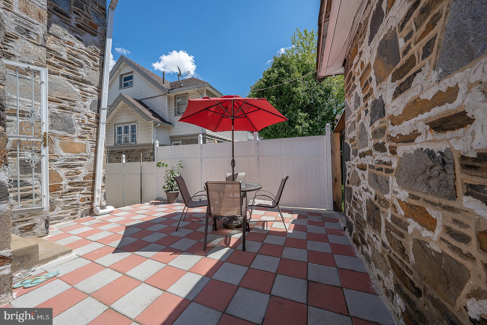 7230 Hilltop Road Upper Darby, PA 19082 - Photo 76 of 98