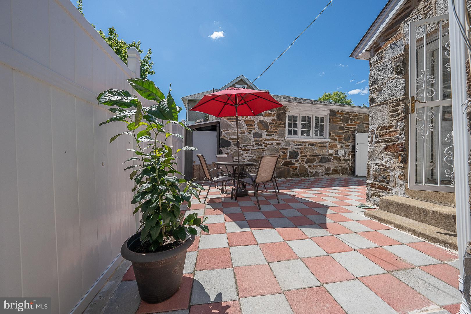 7230 Hilltop Road Upper Darby, PA 19082 - Photo 86 of 98