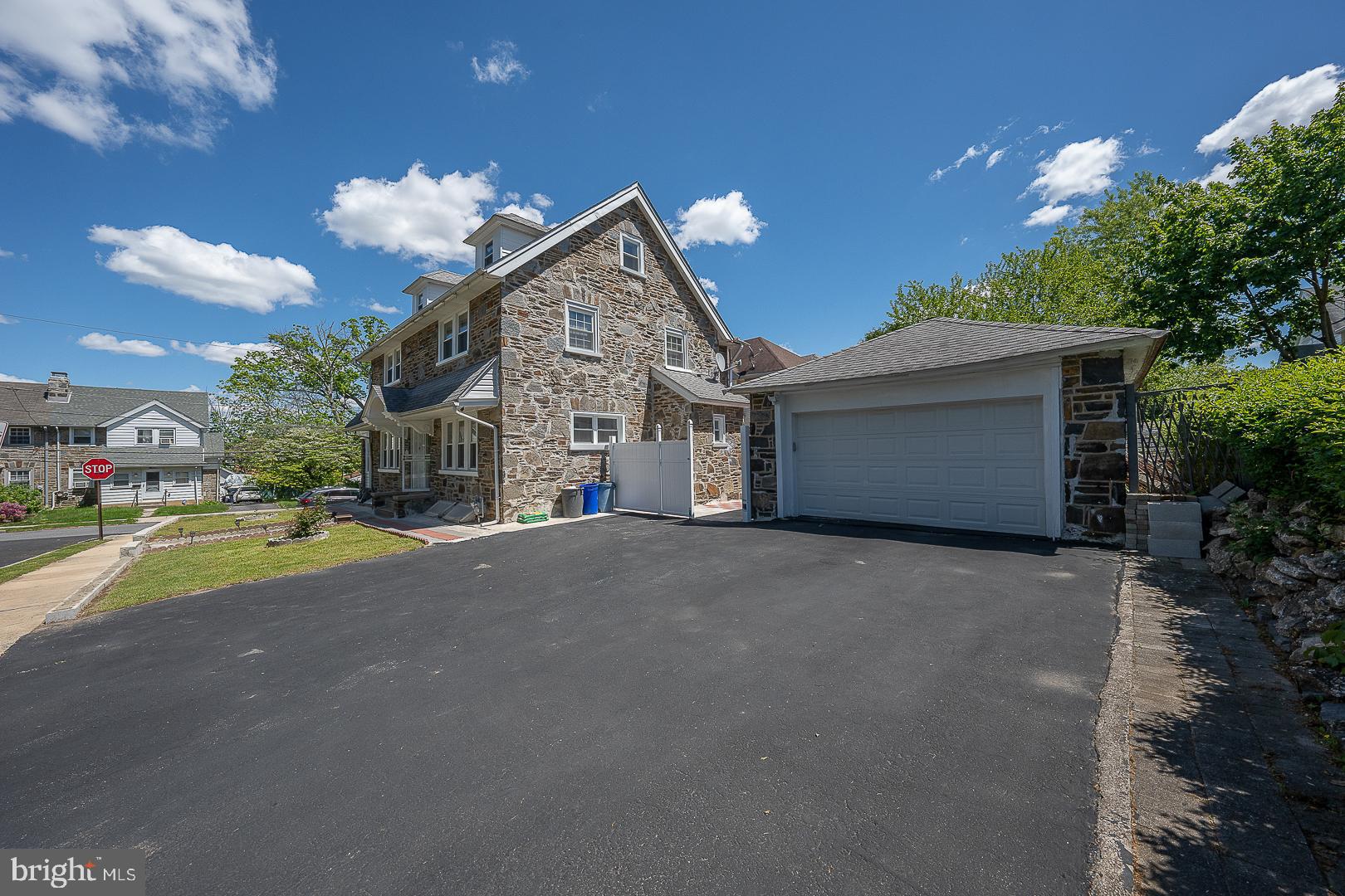 7230 Hilltop Road Upper Darby, PA 19082 - Photo 96 of 98