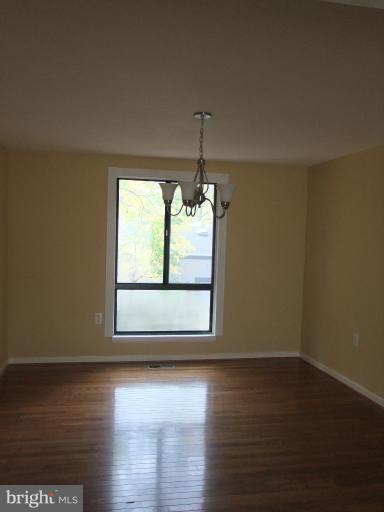 12202 Nutmeg Lane Reston, VA 20191 - Photo 9 of 12 Dining Room