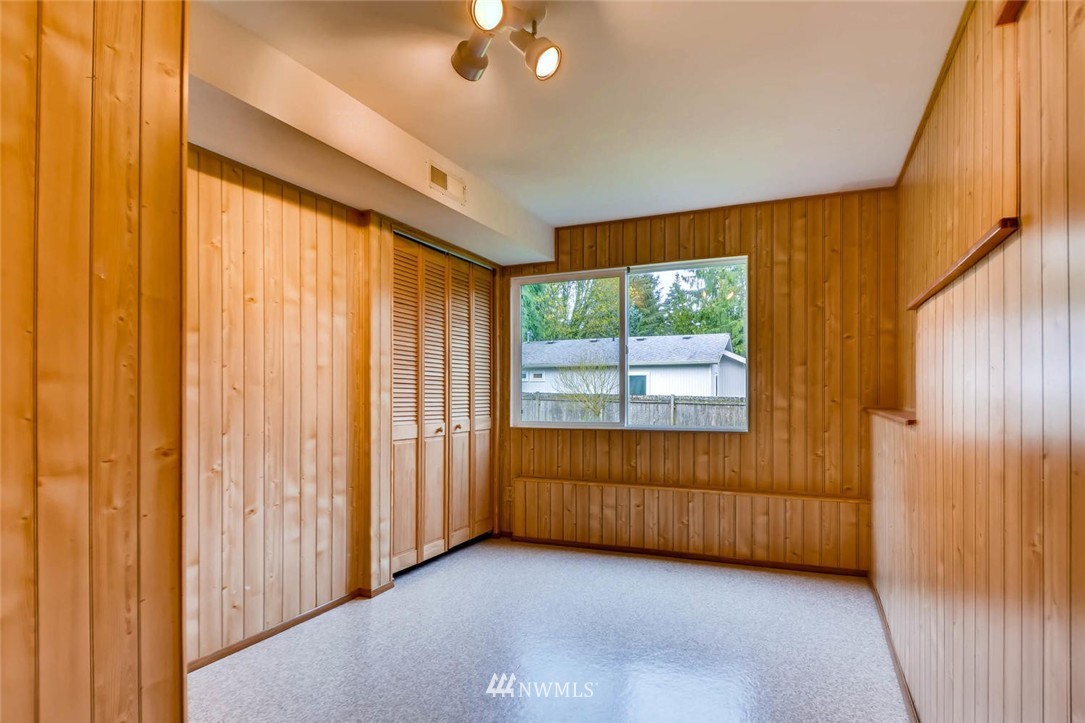 8932 192nd Street Southwest Edmonds, WA 98026 - Photo 20 of 23 Gallery Image 20