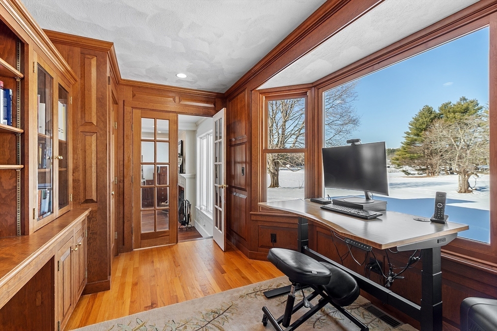 1409 Monument Street Concord, MA 01742 - Photo 14 of 41