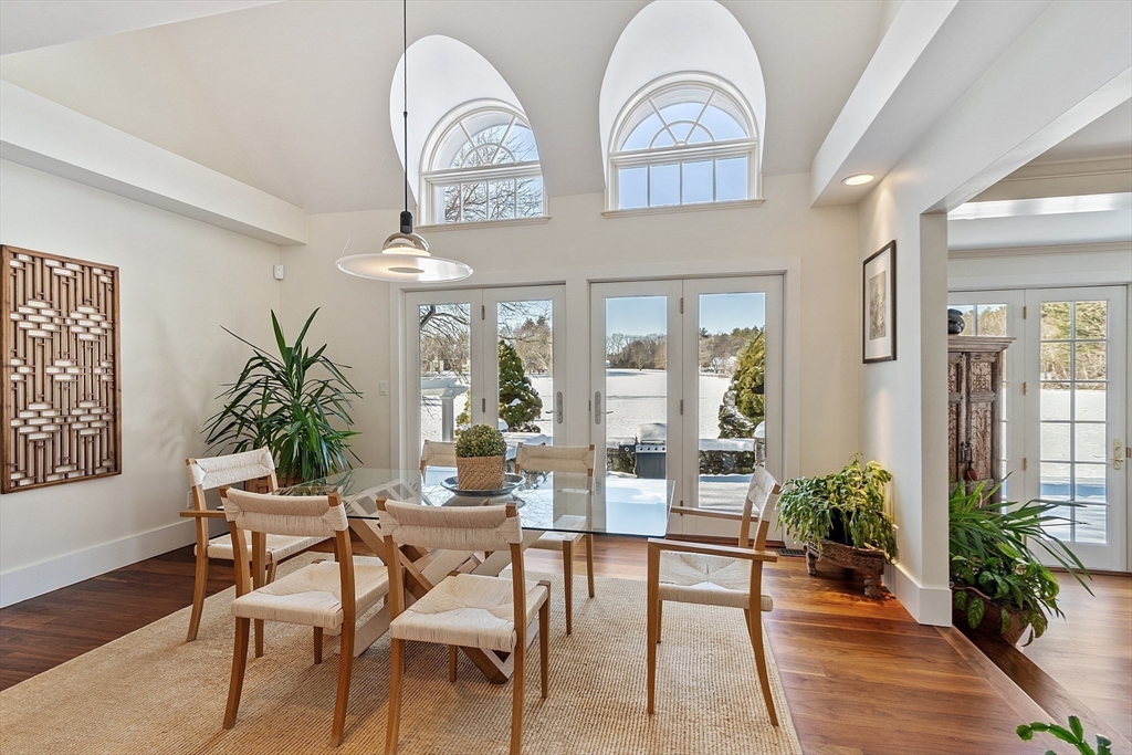 1409 Monument Street Concord, MA 01742 - Photo 7 of 41