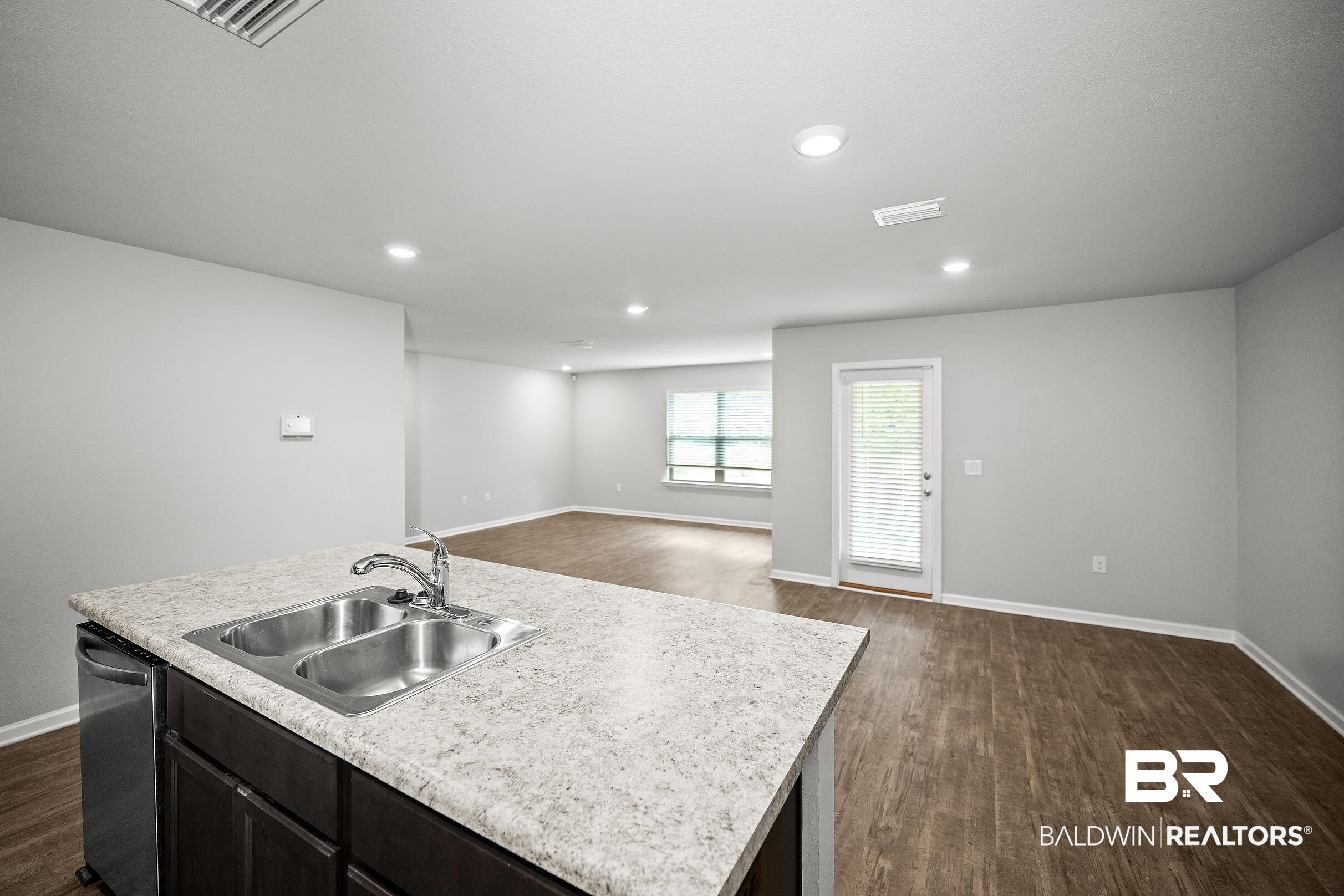 1481 Majesty Loop Foley, AL 36535 - Photo 7 of 13