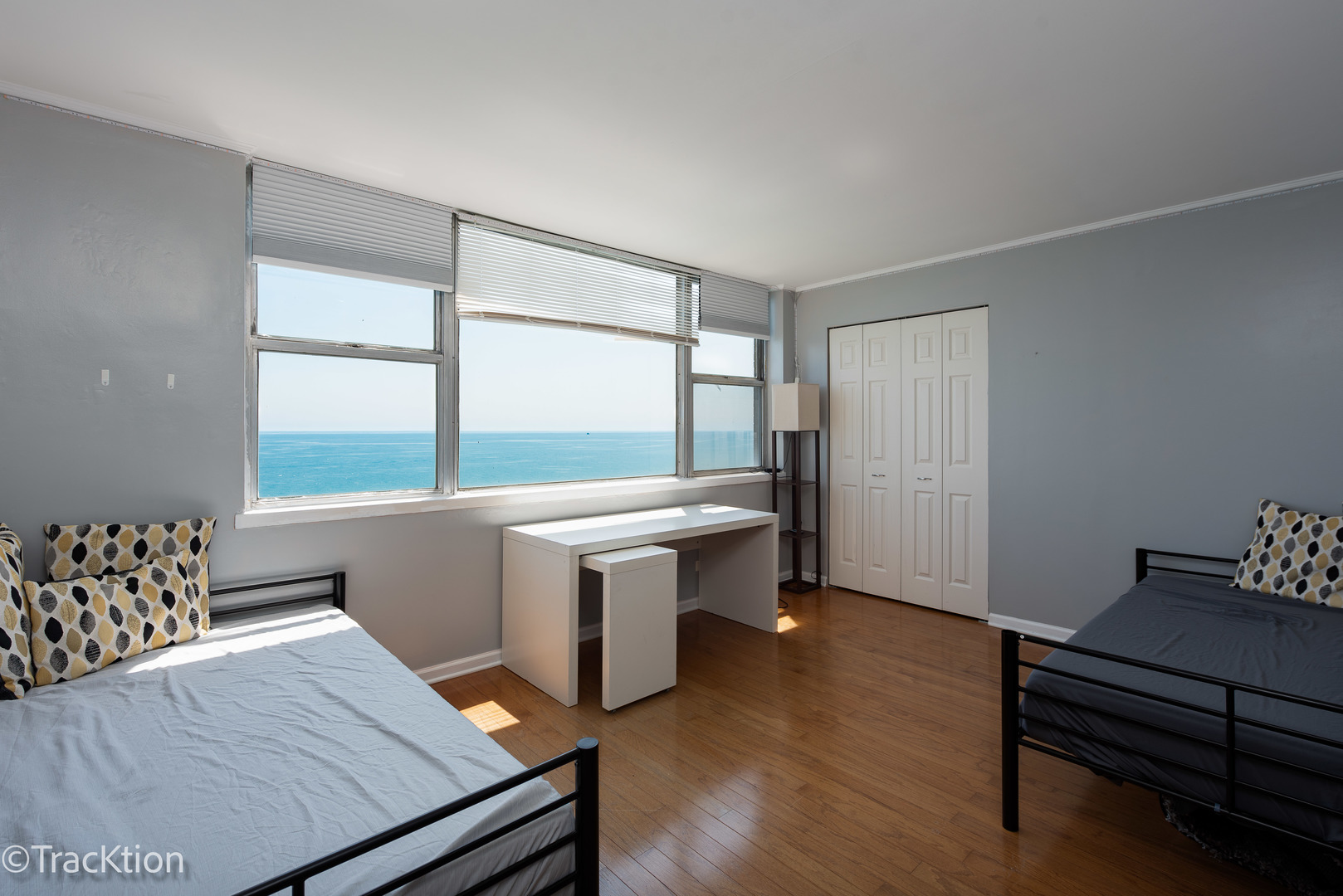 6301 North Sheridan Road, Unit 22L Chicago, IL 60660 - Photo 13 of 20 Gallery Image 13