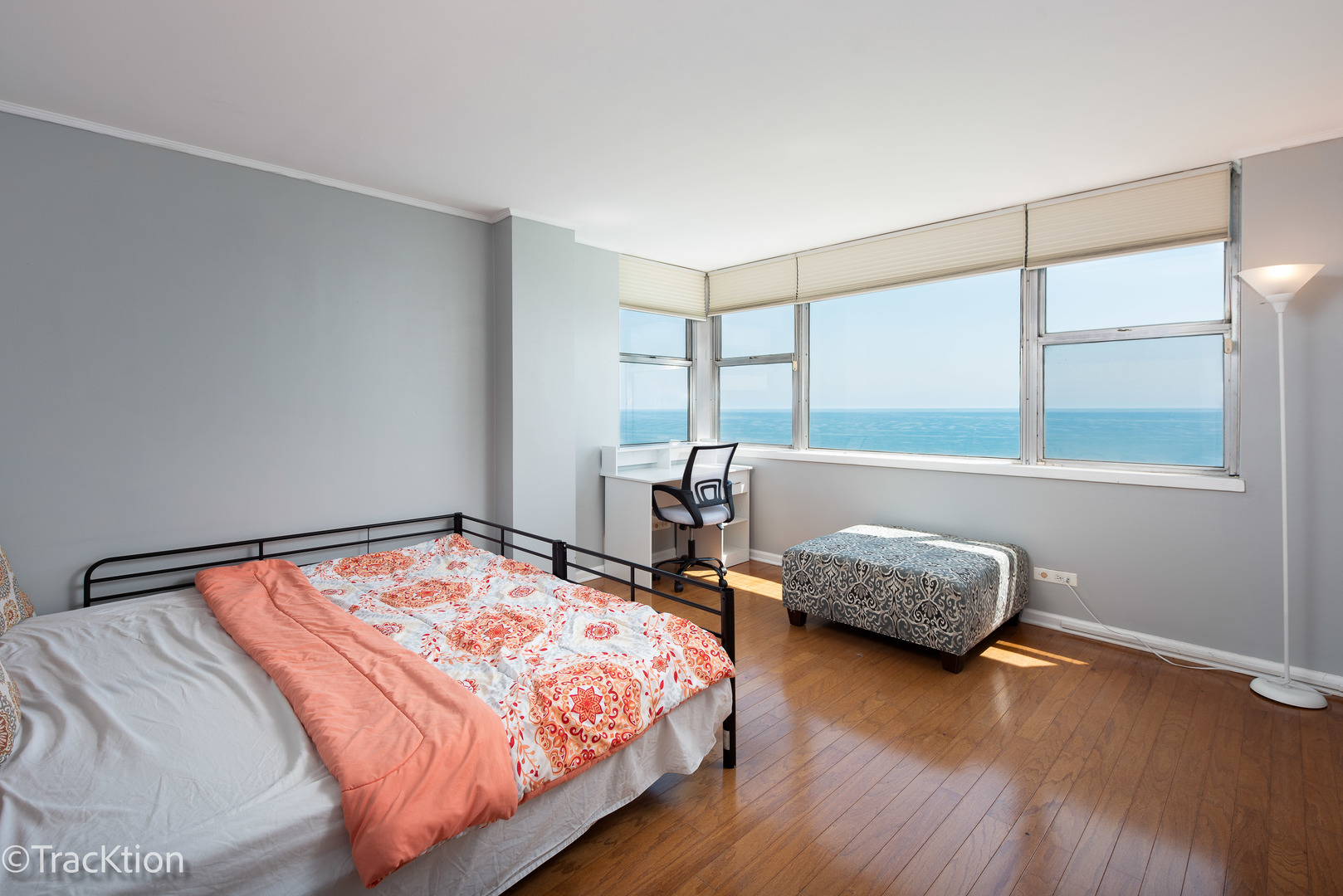 6301 North Sheridan Road, Unit 22L Chicago, IL 60660 - Photo 14 of 20 Gallery Image 14
