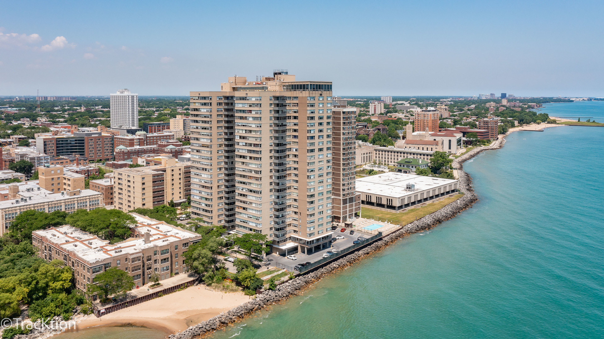 6301 North Sheridan Road, Unit 22L Chicago, IL 60660 - Photo 2 of 20 Gallery Image 2