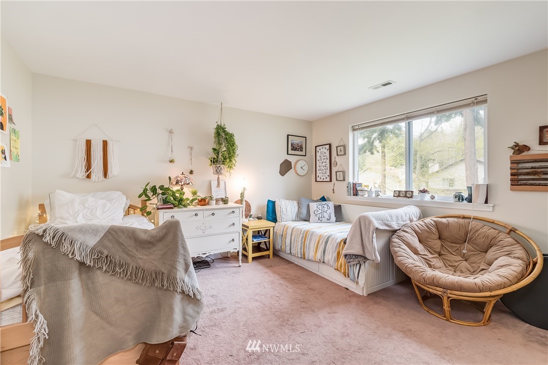 824 Blueberry Lane Bellingham, WA 98229 - Photo 10 of 25