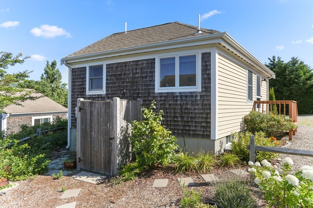 6 Shore Road, Unit 6 Truro, MA 02666 - Photo 15 of 21 Gallery Image 15