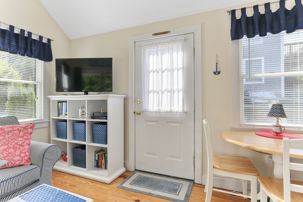 6 Shore Road, Unit 6 Truro, MA 02666 - Photo 4 of 21 Gallery Image 4