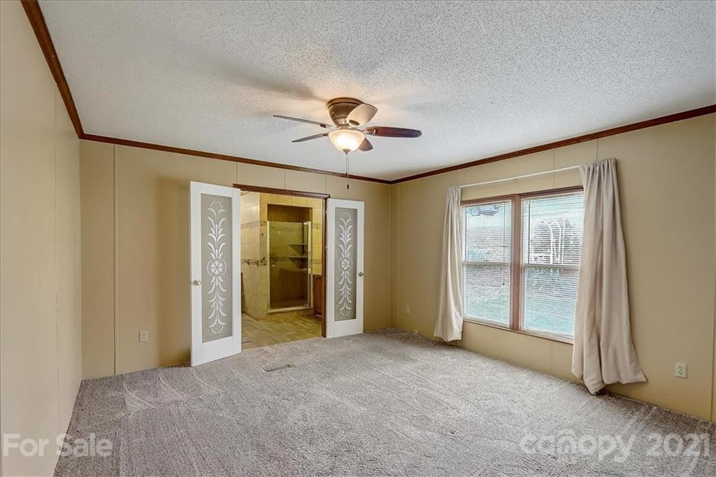 76 Reeves Road Leicester, NC 28748 - Photo 17 of 36 Gallery Image 17