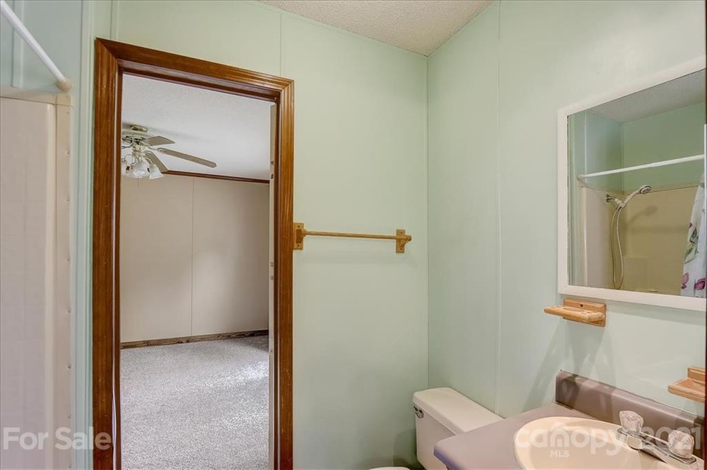 76 Reeves Road Leicester, NC 28748 - Photo 24 of 36 Gallery Image 24