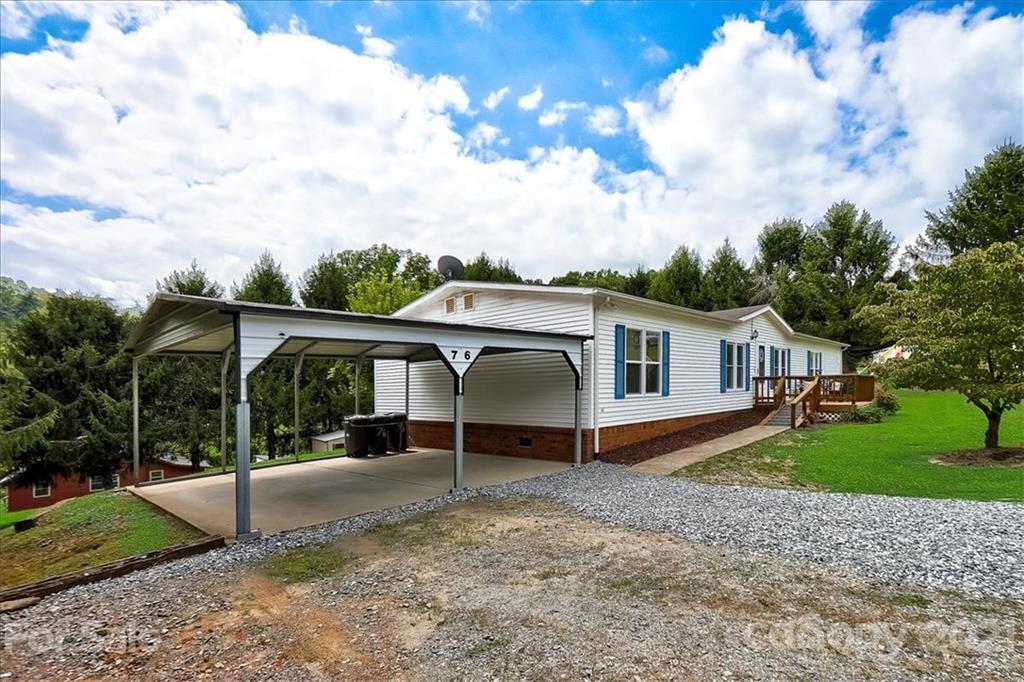 76 Reeves Road Leicester, NC 28748 - Photo 4 of 36 Gallery Image 4