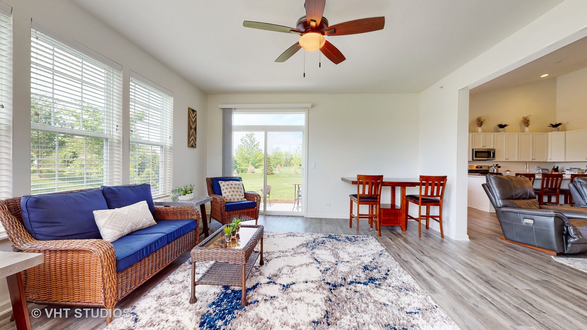 5841 Fairview Lane Hoffman Estates, IL 60192 - Photo 13 of 35 a living room with furniture and a large window