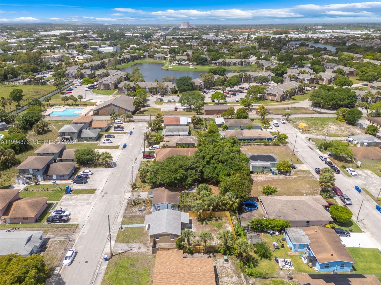 1660 West 26th Street Riviera Beach, FL 33404 - Photo 32 of 34 Gallery Image 32