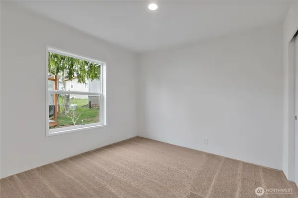 $84,900 | 18320 35th Place South, Unit 384, SeaTac, WA 98188