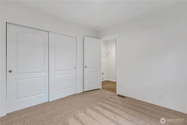 $84,900 | 18320 35th Place South, Unit 384, SeaTac, WA 98188