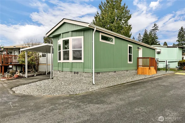$84,900 | 18320 35th Place South, Unit 384, SeaTac, WA 98188