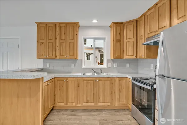 $84,900 | 18320 35th Place South, Unit 384, SeaTac, WA 98188