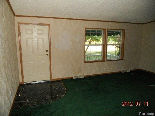 20420 Superior Road Taylor, MI 48180 - Photo 9 of 24 Living Room 2.JPG