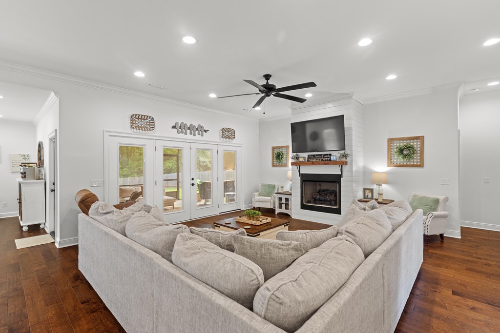 112 Laney Lane Dothan, AL 36305 - Photo 5 of 46