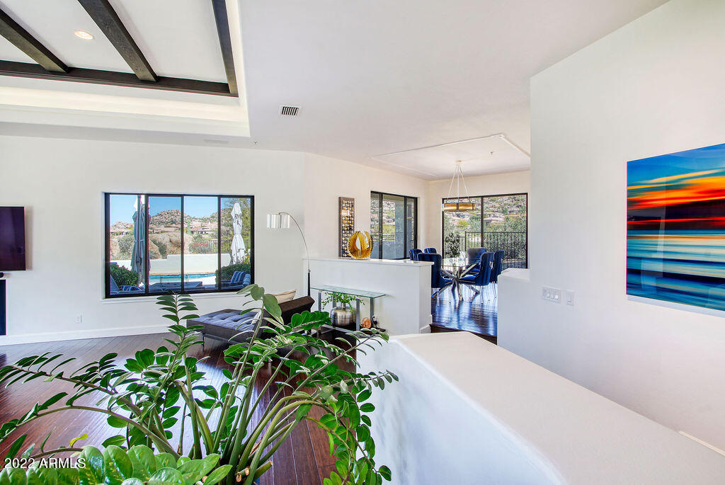 10801 East Happy Valley Road, Unit 113 Scottsdale, AZ 85255 - Photo 11 of 96 Living Space