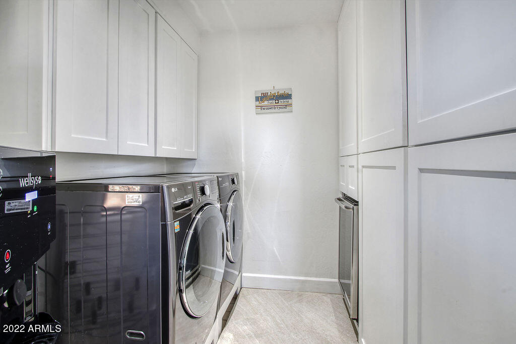 10801 East Happy Valley Road, Unit 113 Scottsdale, AZ 85255 - Photo 54 of 96 Laundry with extra storage