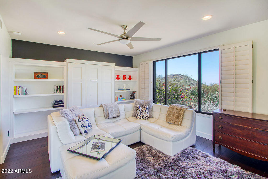 10801 East Happy Valley Road, Unit 113 Scottsdale, AZ 85255 - Photo 58 of 96 Casita Murphy bed