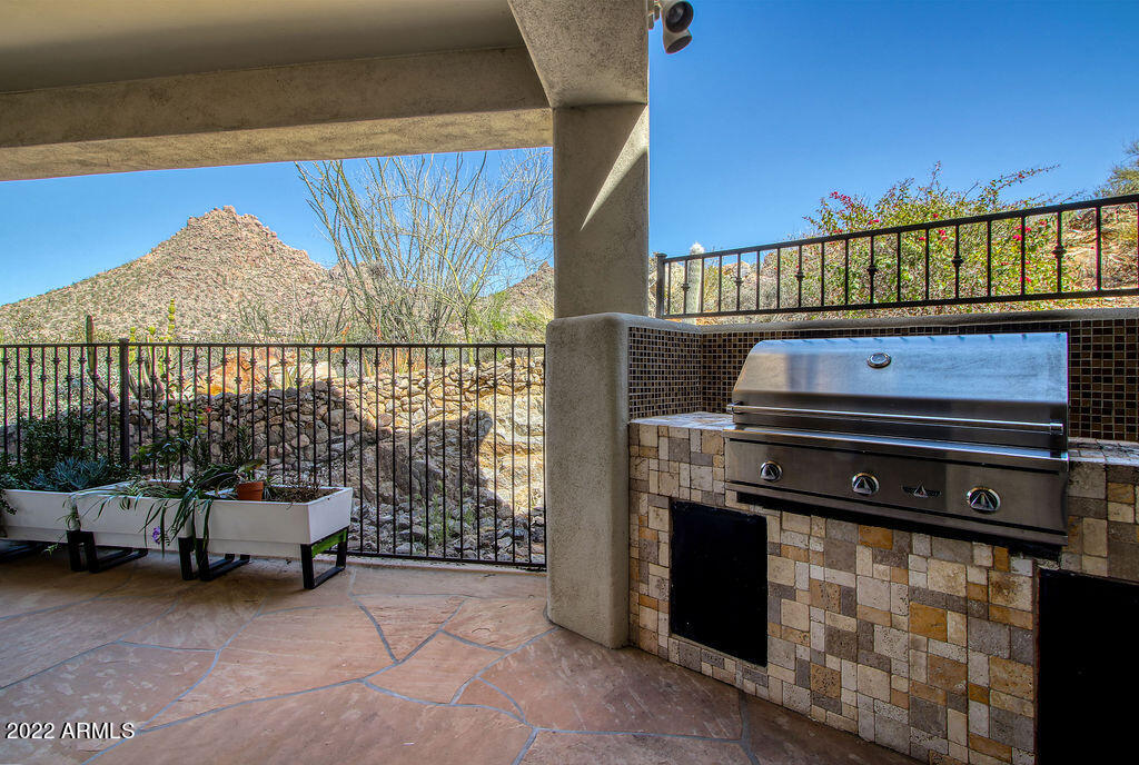 10801 East Happy Valley Road, Unit 113 Scottsdale, AZ 85255 - Photo 76 of 96 Built in BBQ
