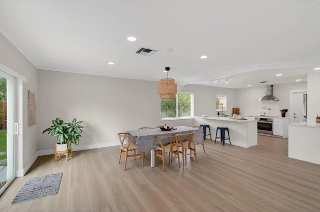 $15,000 | 802 Mallard Drive, Delray Beach, FL 33444