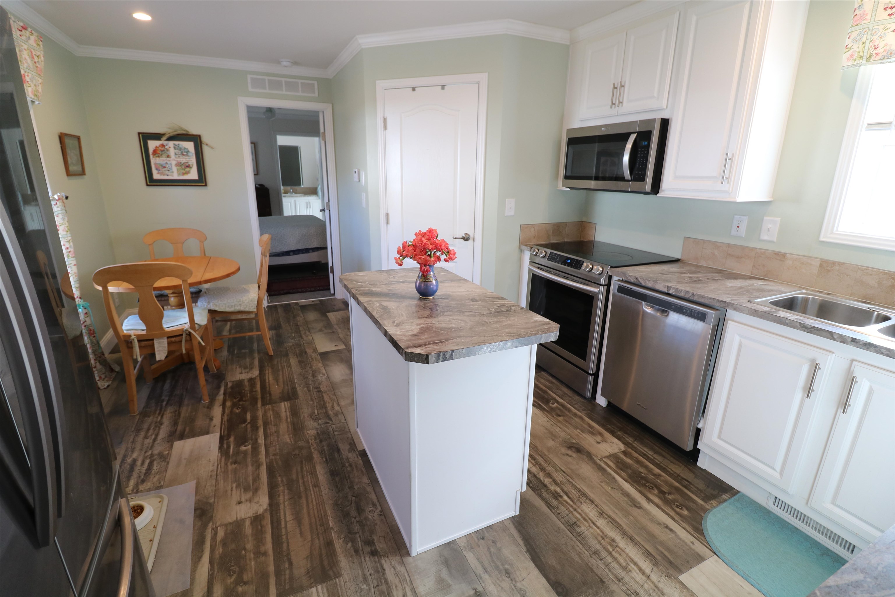 22 Colonial Drive Troy, NH 03465 - Photo 5 of 25