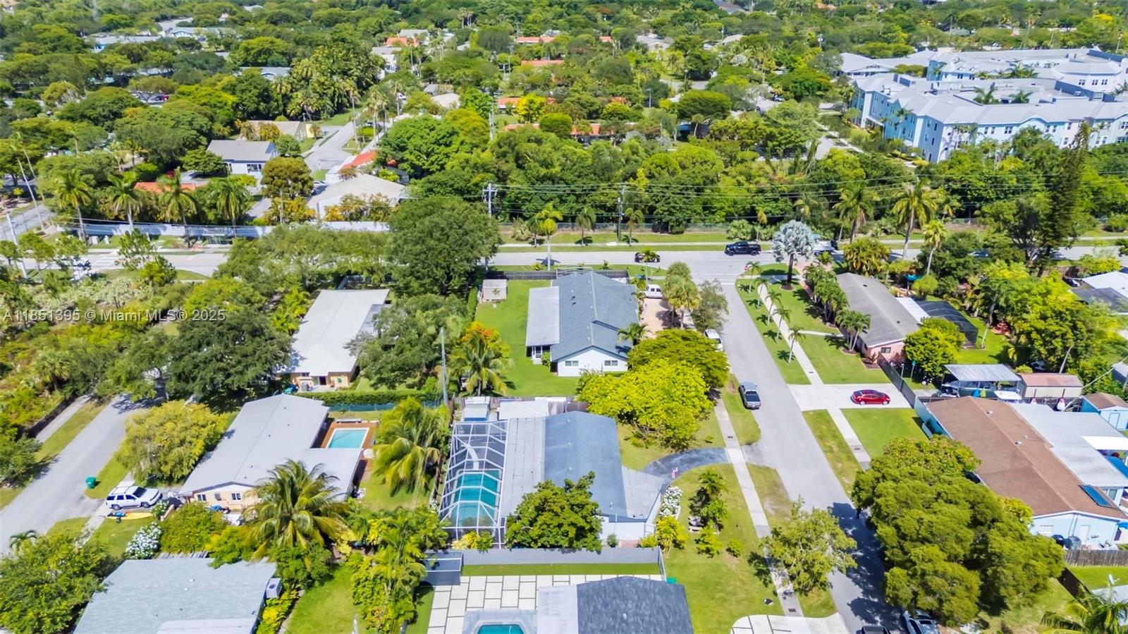 8711 Southwest 191st Street Cutler Bay, FL 33157 - Photo 44 of 56 an aerial view of multiple house