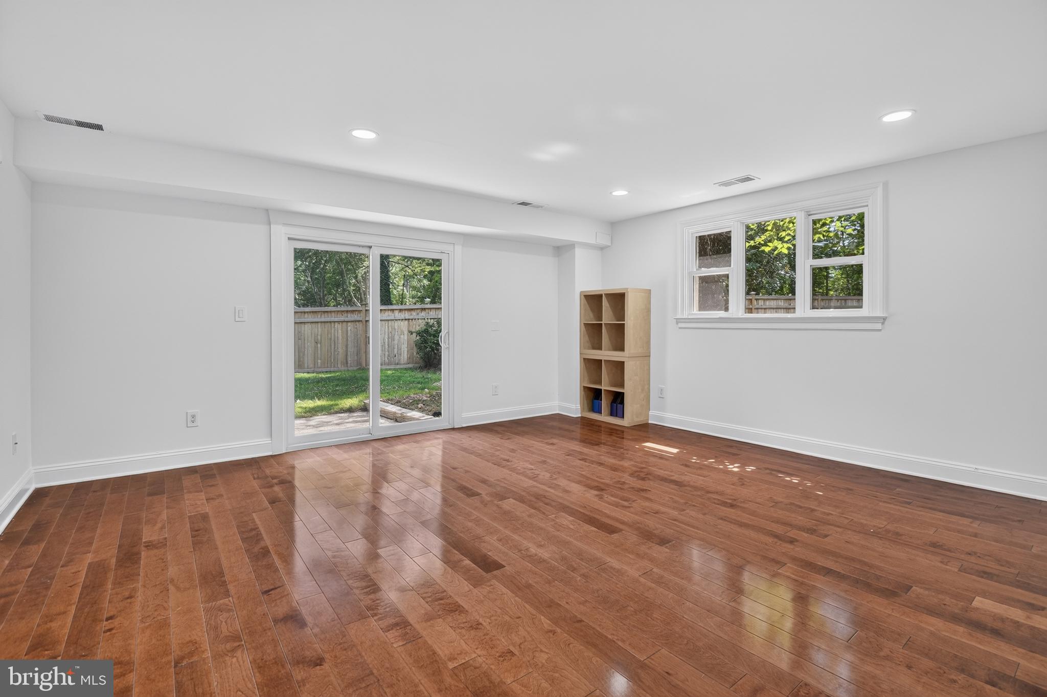 10100 Iron Gate Road Potomac, MD 20854 - Photo 76 of 91