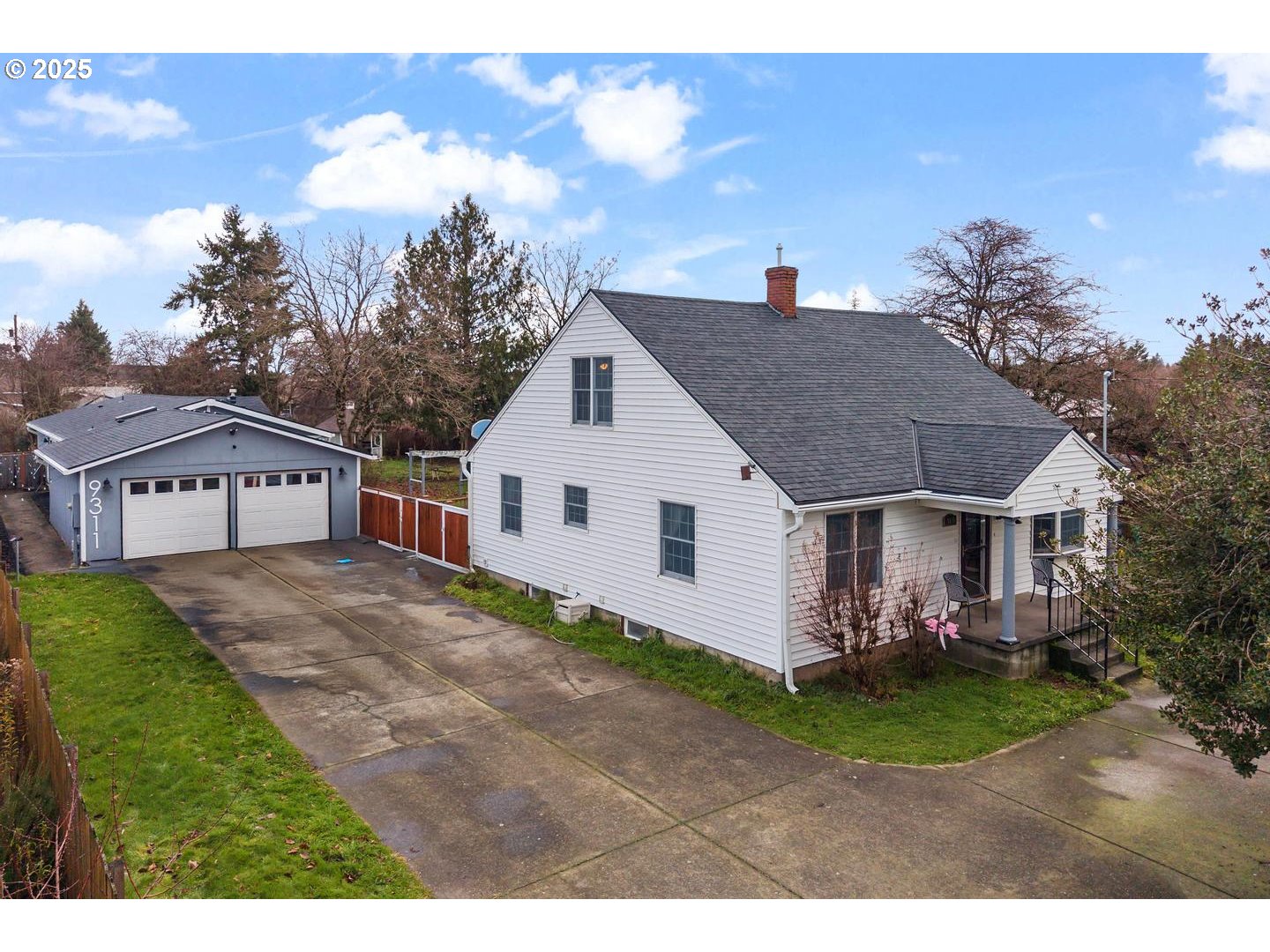 9311-9315 Southeast Grant Street Portland, OR 97216 - Photo 31 of 35