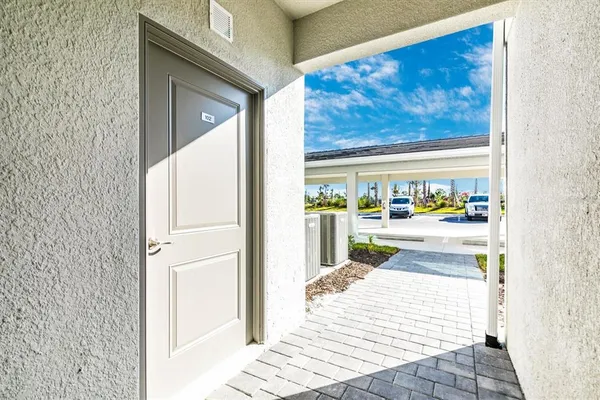 $1,900 | 17565 Opal Sand Drive, Unit 102, Venice, FL 34293