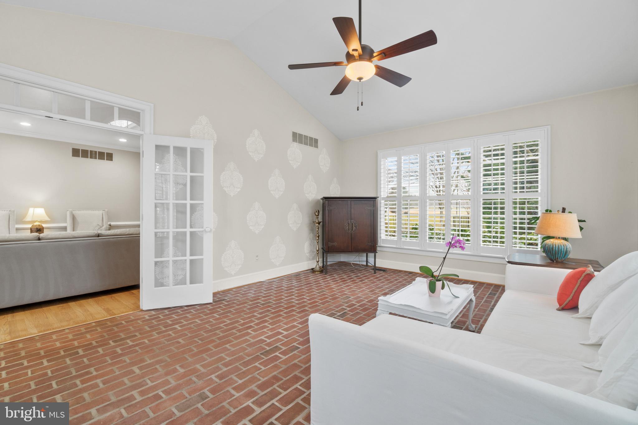 11276 Ridermark Row Columbia, MD 21044 - Photo 11 of 89 Sun Room w.Cathedral Ceiling