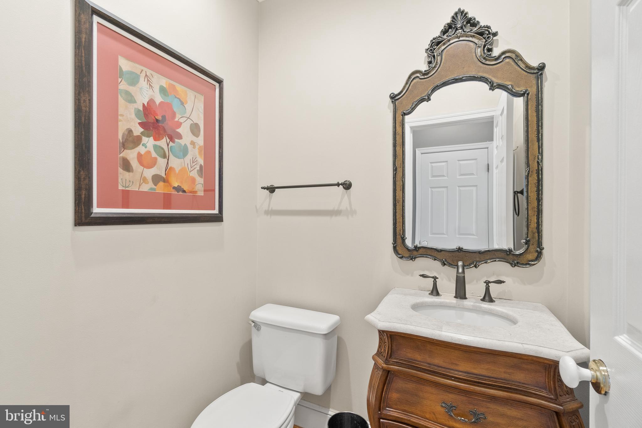 11276 Ridermark Row Columbia, MD 21044 - Photo 15 of 89 Main Level Half Bath