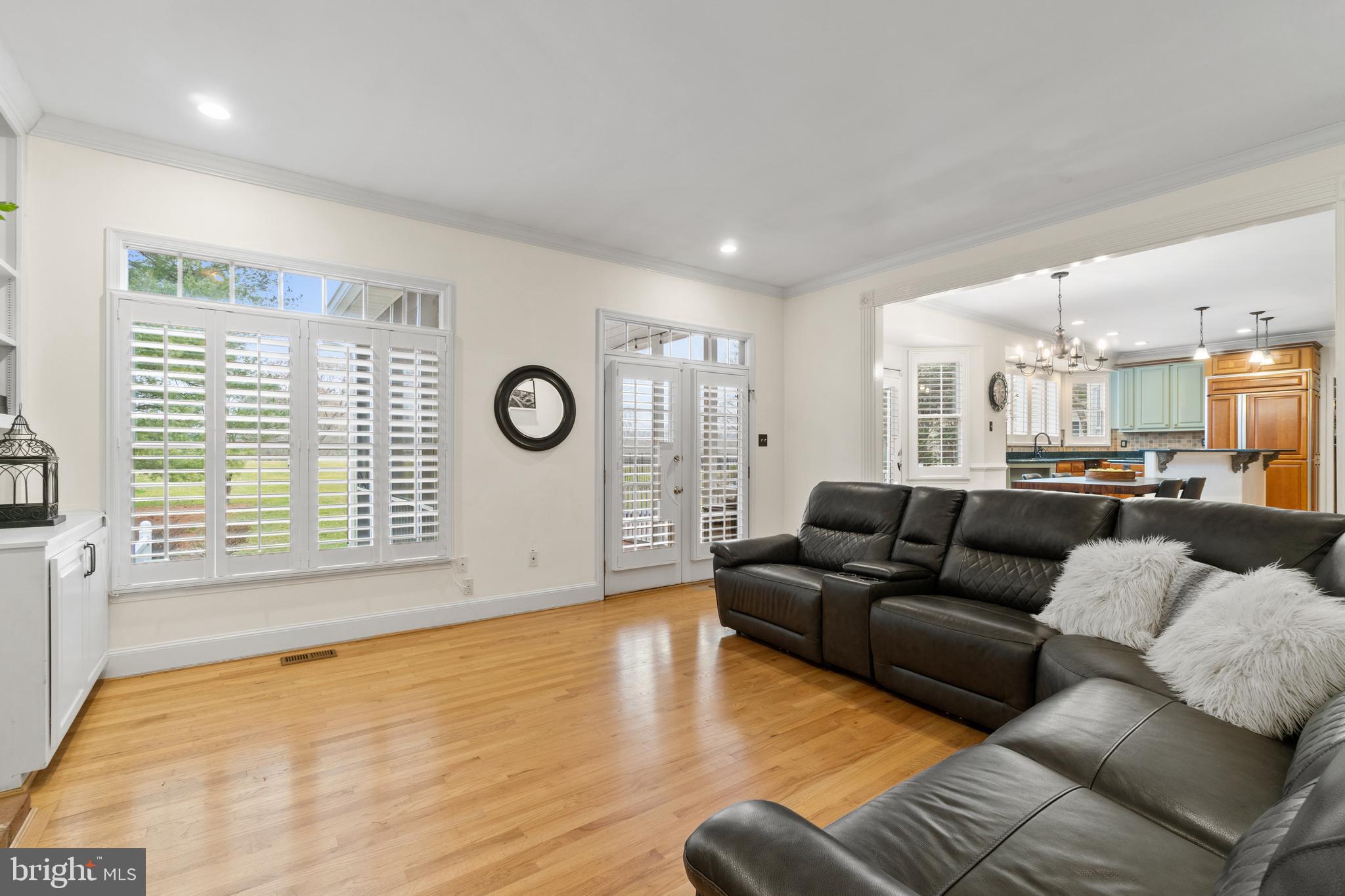 11276 Ridermark Row Columbia, MD 21044 - Photo 30 of 89 Family Room w/French Door to Screened Porch