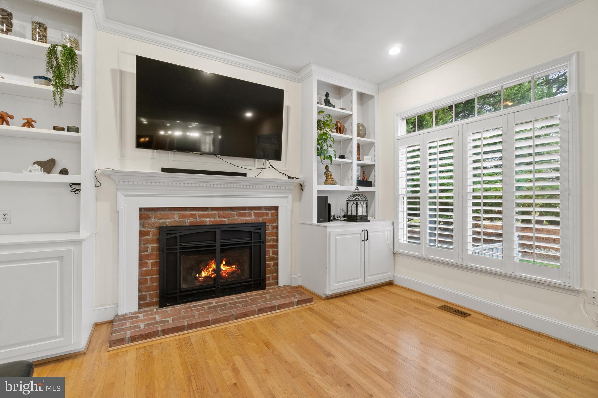 11276 Ridermark Row Columbia, MD 21044 - Photo 32 of 89 Family Room