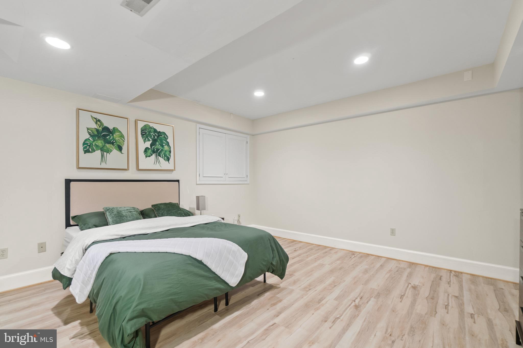 11276 Ridermark Row Columbia, MD 21044 - Photo 66 of 89 Lower Level Bedroom w/LVP Flooring