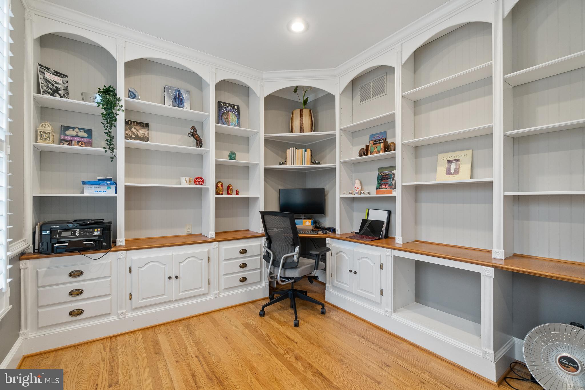 11276 Ridermark Row Columbia, MD 21044 - Photo 7 of 89 Study - Built-ins