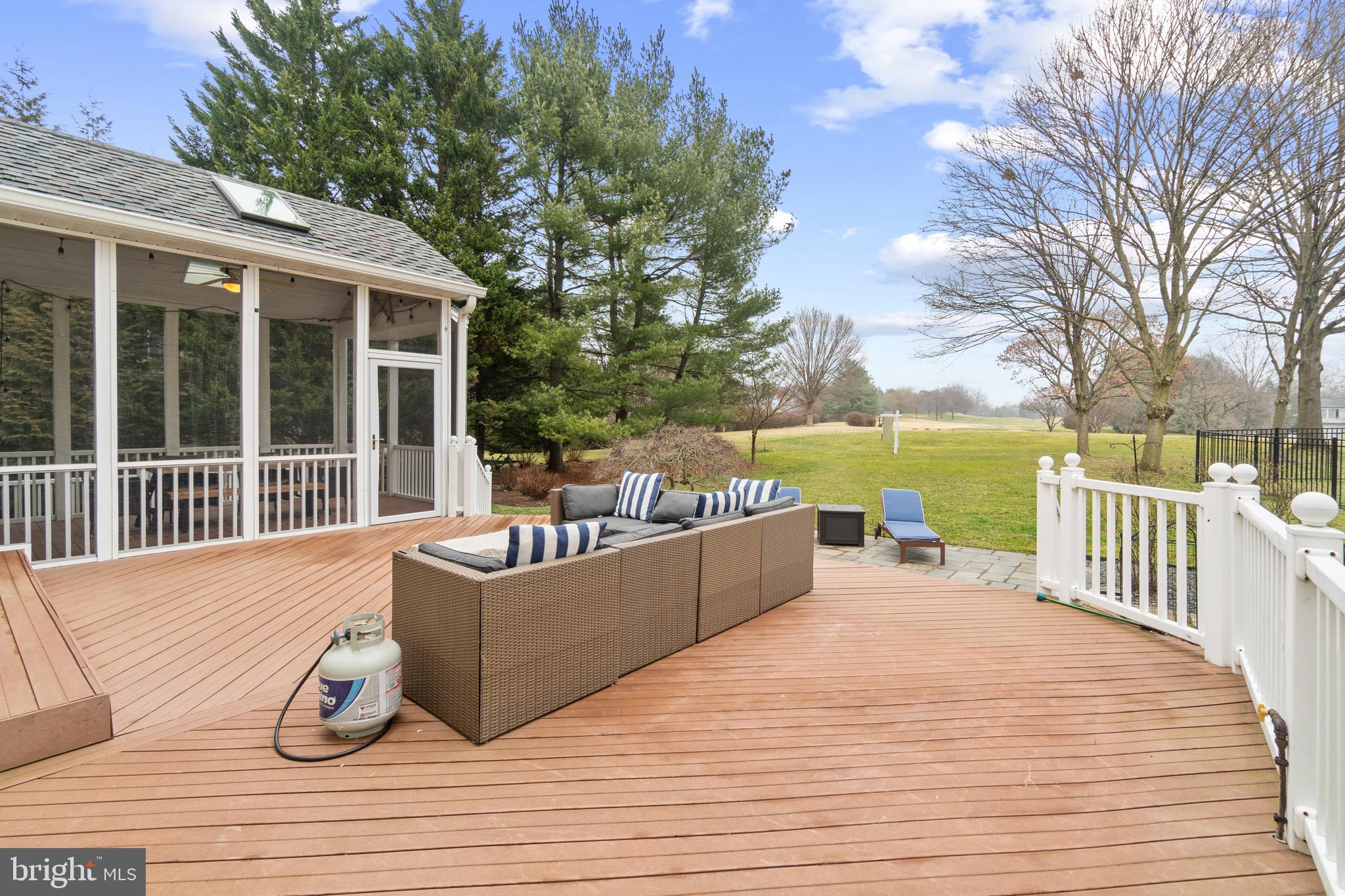 11276 Ridermark Row Columbia, MD 21044 - Photo 71 of 89 Deck - Maintenance Free