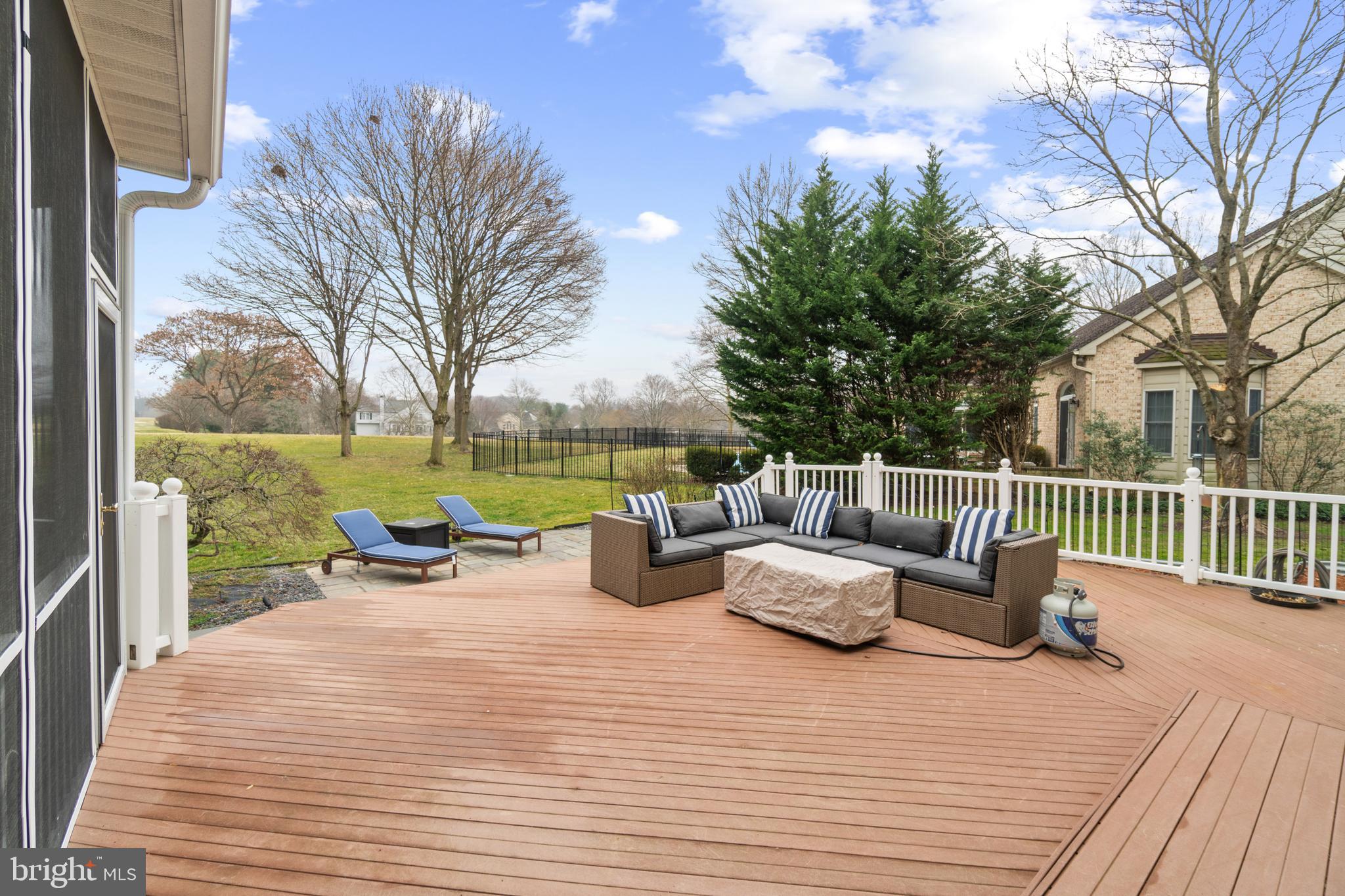 11276 Ridermark Row Columbia, MD 21044 - Photo 72 of 89 Deck