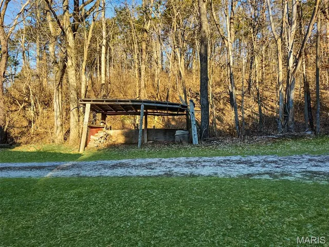 $245,000 | 8650 Girl Scout Road, Pevely, MO 63070