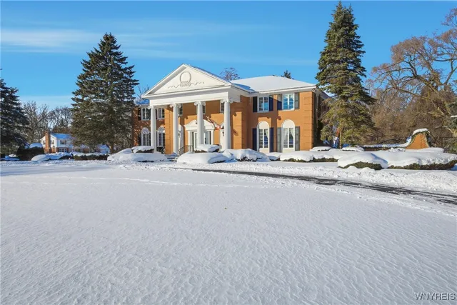 $599,000 | 1 Sargent Drive, Lockport City, NY 14094