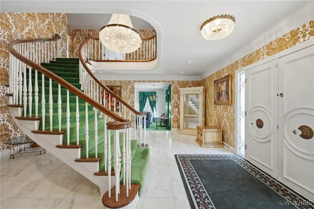 $599,000 | 1 Sargent Drive, Lockport City, NY 14094