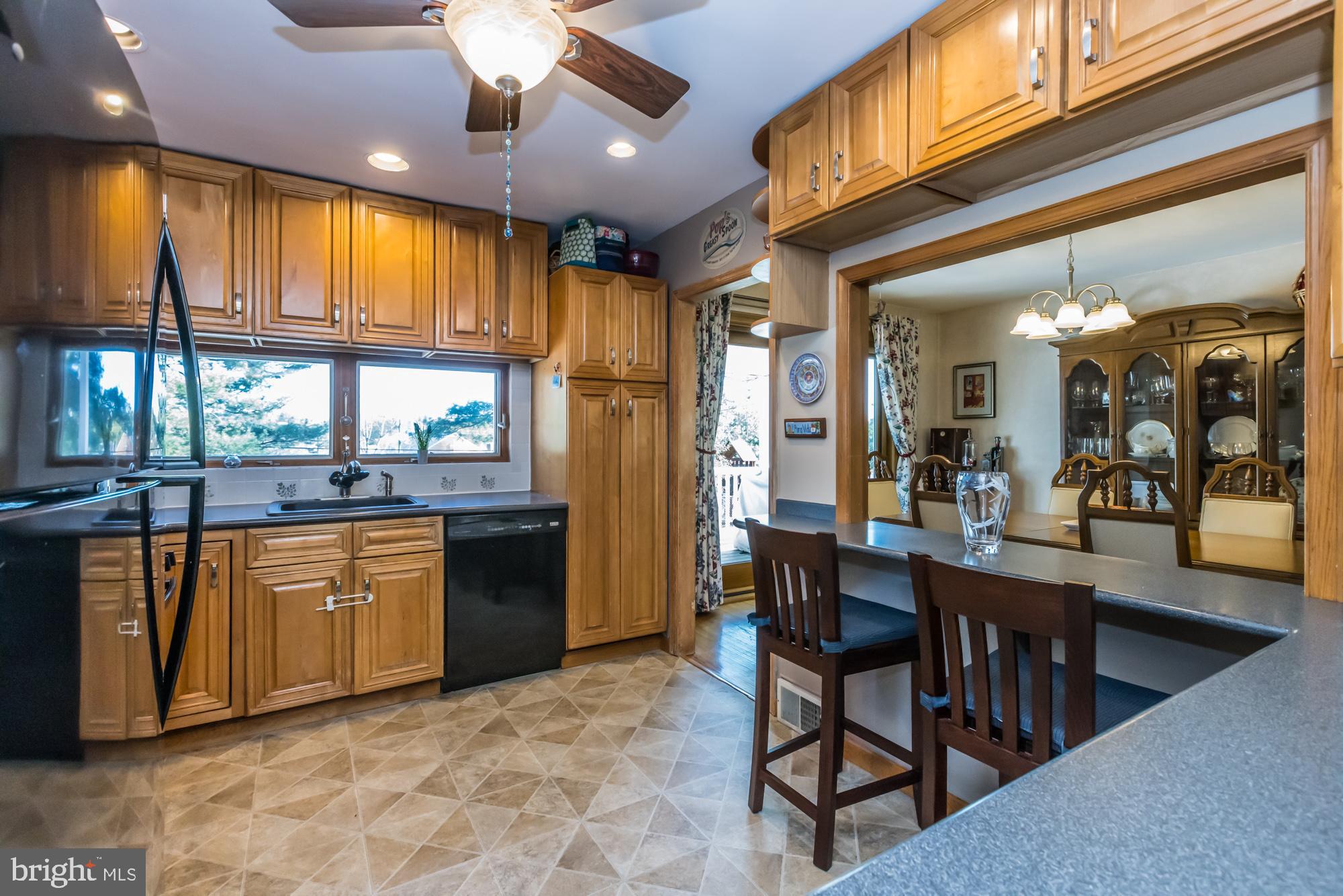 1559 Williams Road Abington, PA 19001 - Photo 6 of 21 Breakfast Bar with view to Dining Room