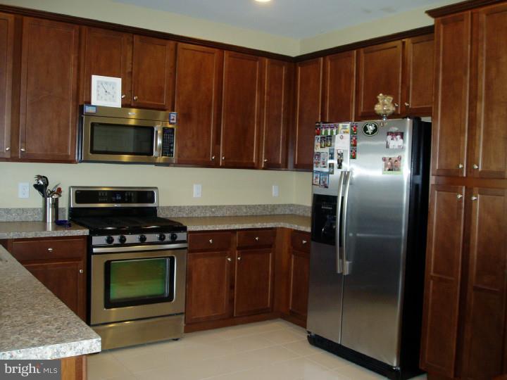 16 Buckeye Road Woolwich Township, NJ 08085 - Photo 4 of 23 Kitchen
