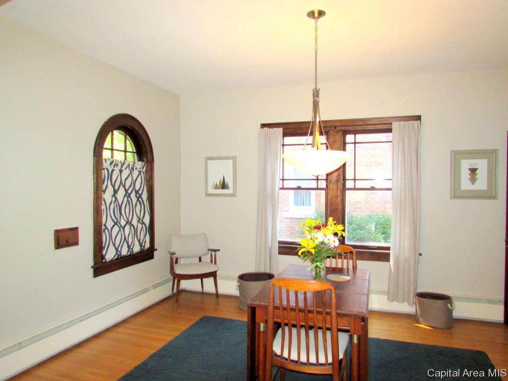 1917 South Walnut Street Springfield, IL 62704 - Photo 7 of 22